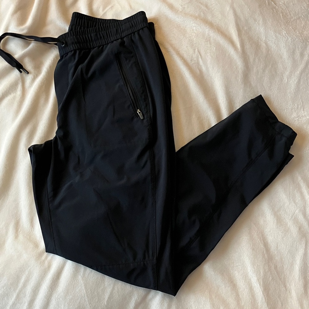 Eddie Bauer Men's Dark Joggers